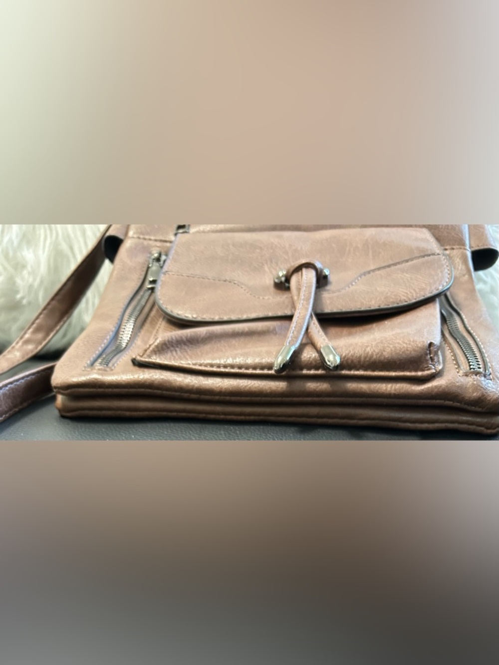 NWT Steve & Hadley Vintage Inspired Saddle Bag Multi Pocket Crossbody- Brown - Picture 5 of 8